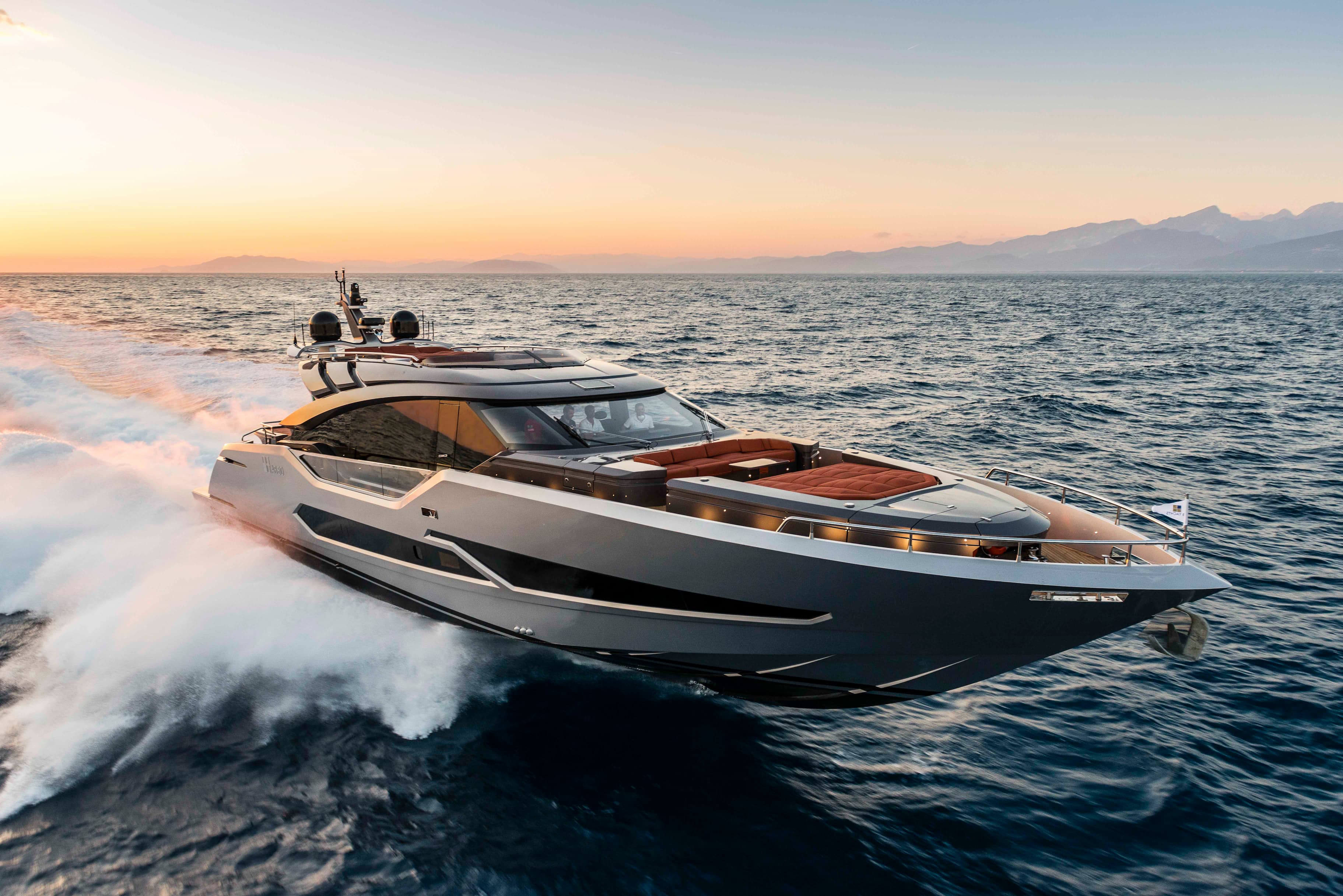 yacht